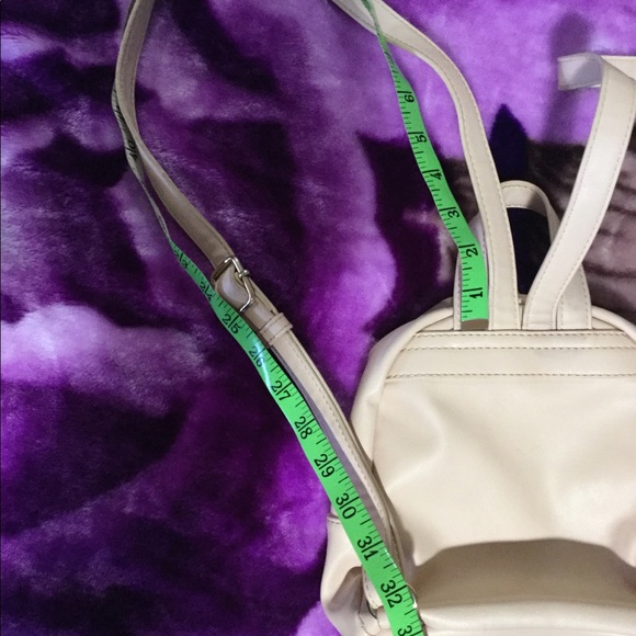 Small Light pink backpack - Picture 3 of 4